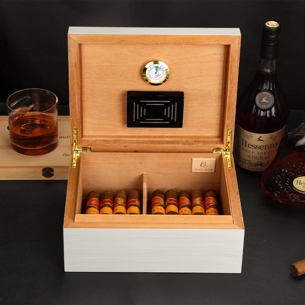 Large White Cedar Cigar Humidor