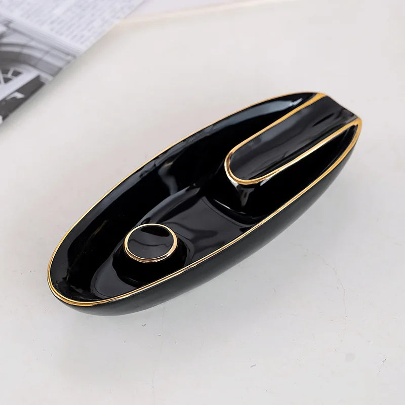 Unique Design Ceramic Ashtray