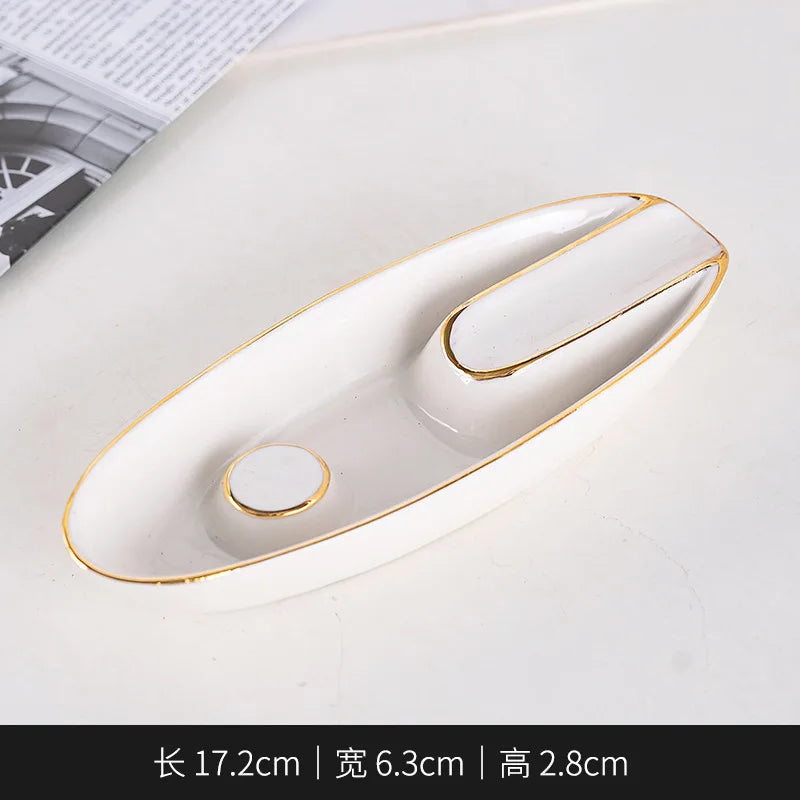 Unique Design Ceramic Ashtray
