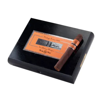Rocky Patel Vintage 2006 Robusto
