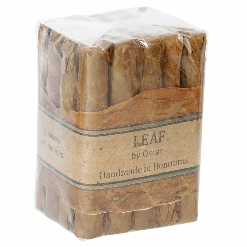 Leaf by Oscar Toro Maduro